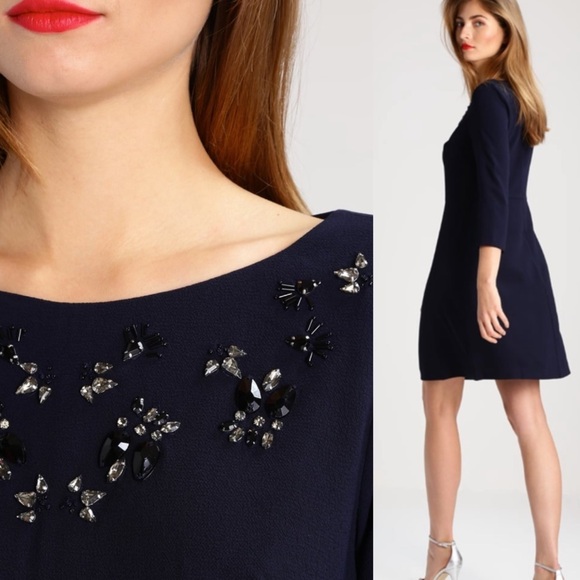 Banana Republic Dresses & Skirts - Banana Republic 2 Jewel embellished navy 3/4